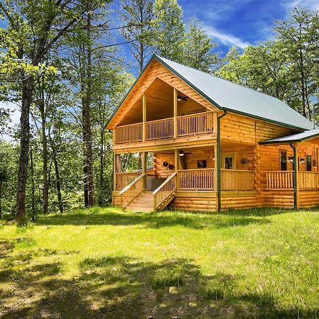 Gatlinburg - Honeymoon Hideaway Villa Exterior photo